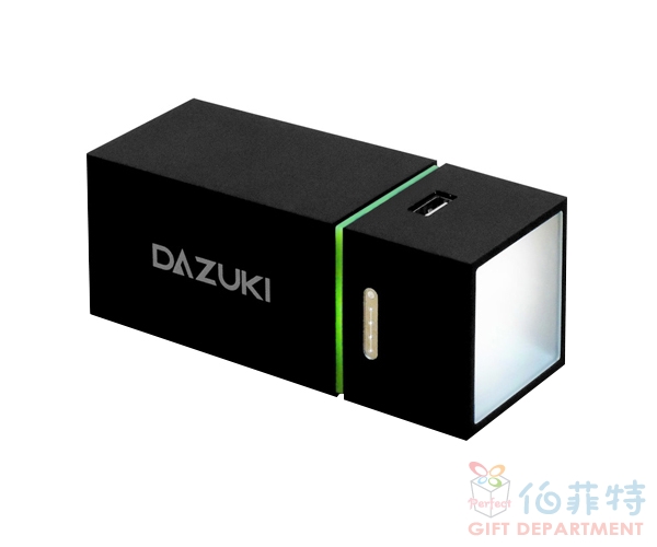 【DAZUKI】10400mAh LED手電筒行動電源-黑