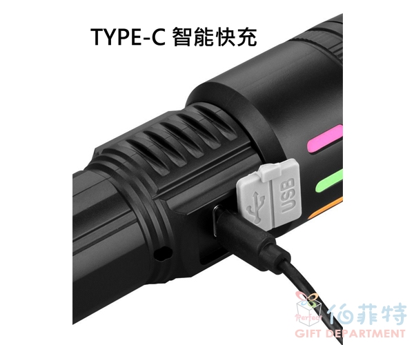 戶外強光照明手電筒