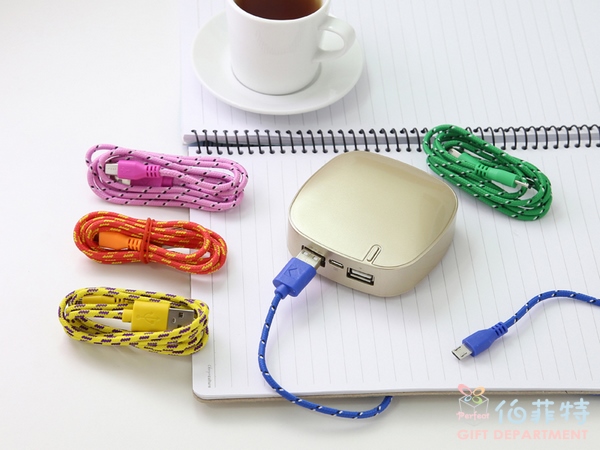 炫彩充電線