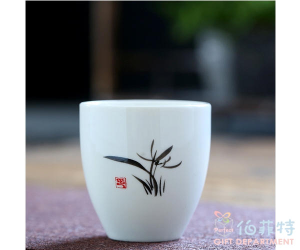 陶瓷酒杯